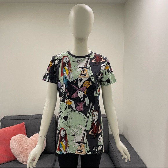 CAKEWORTHY Disney Tim Burton's The Nightmare Before Christmas Tee Size Small - Picture 14 of 15